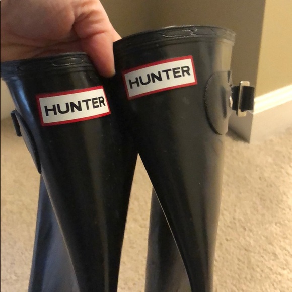 Black gloss boots with socks - Picture 8 of 9